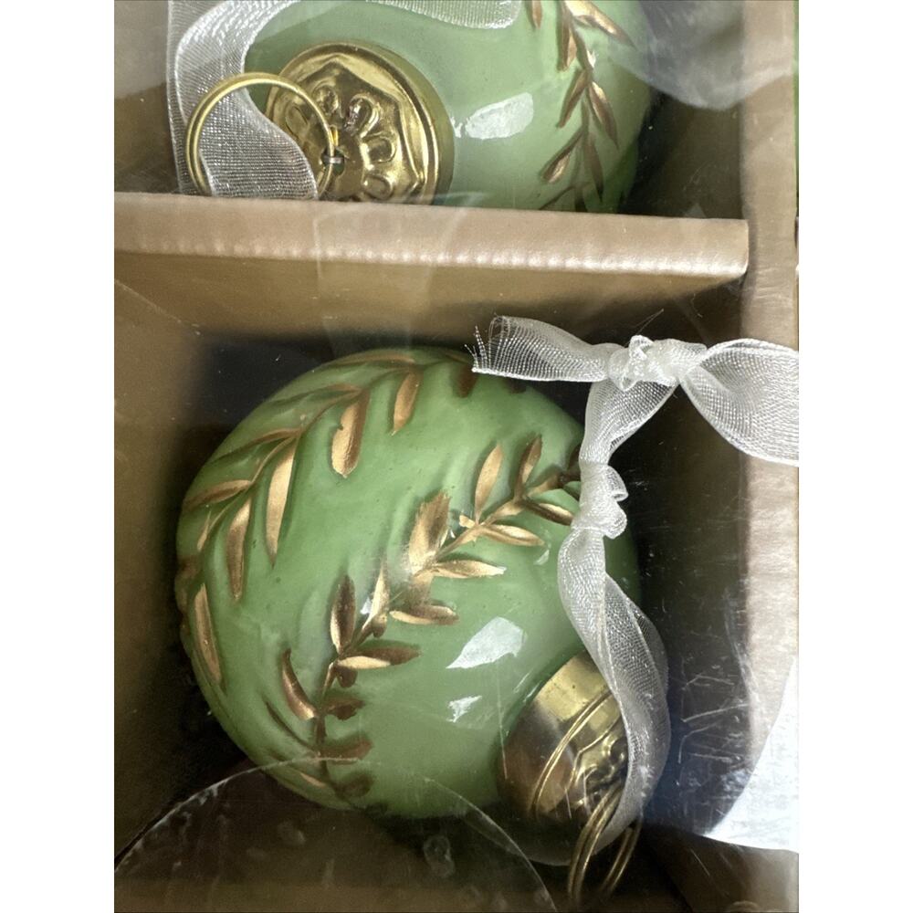 Tinsel And Fir glass ornaments Mint Green And Gold Stitching BOX OF 6 NIB NEW - Picture 3 of 10